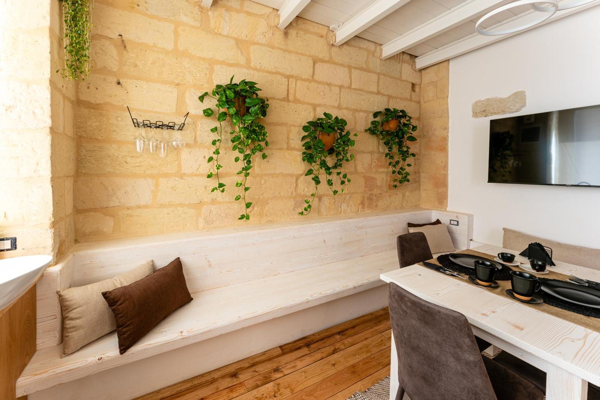 Suite Athena San Cesario di Lecce Εξωτερικό φωτογραφία